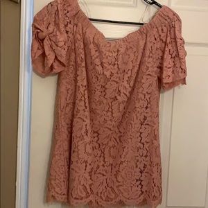 Lace pink top
